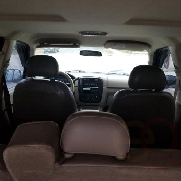 2004 Ford Explorer