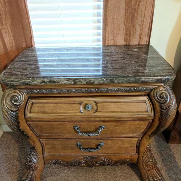 Aico By Michael Amini Eden King Size Bedroom Set - Furniture