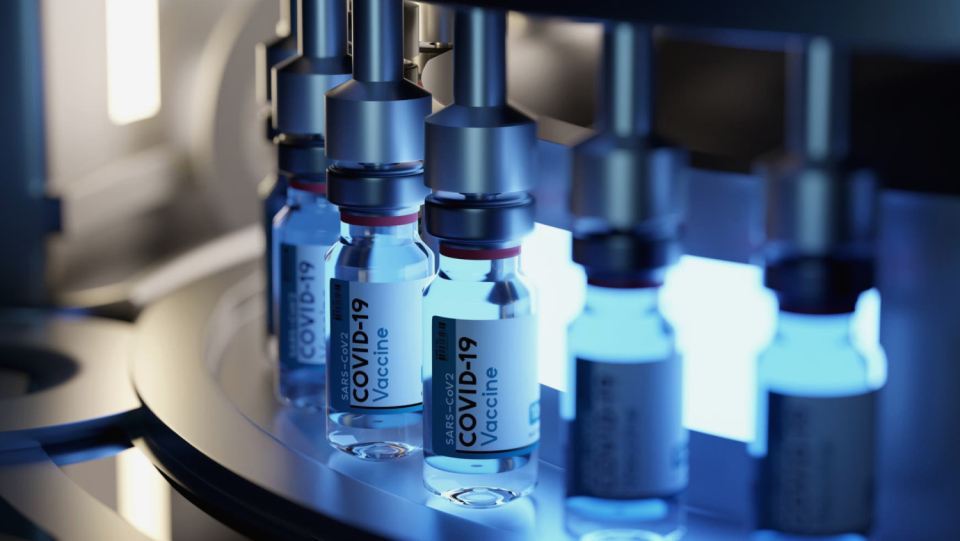 An antigen-specific vaccine from Biontech/Pfizer that is suitable for the Ba.4 and Ba.5 variants is currently under review by the European Medicines Agency.
Soon, it's anticipated that the company will submit an application for admission.
