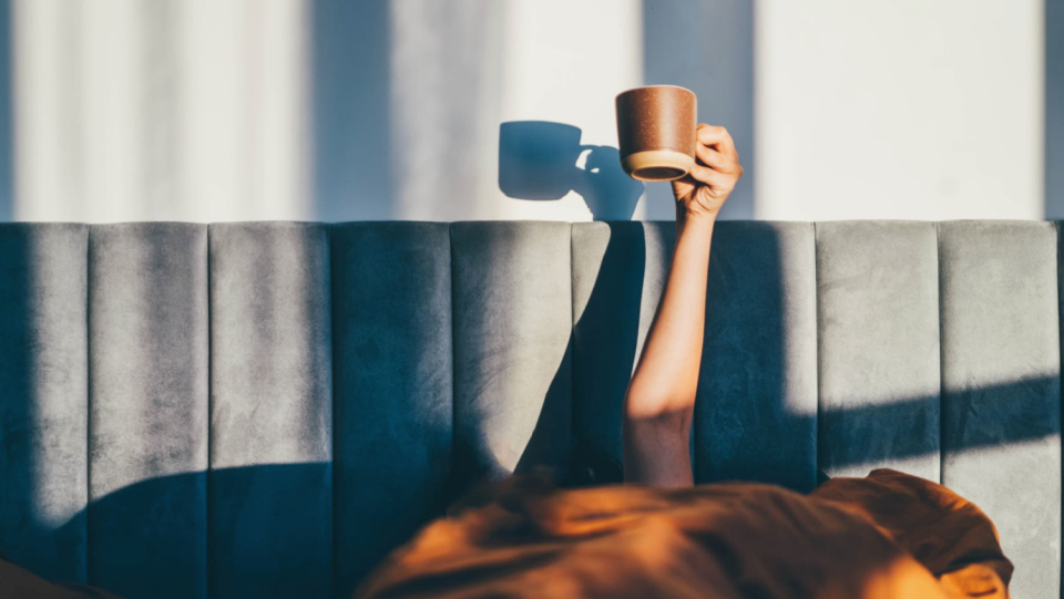Too little sleep is not only unhealthy, but also social behavior.
 Brain areas that are connected to empathy are possibly less active in the tired state.