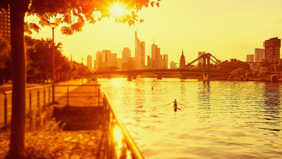 Europe is threatened by an Omega weather situation. It is particularly stable and therefore feared. If it does not end, we could have a similarly hot summer as in 2018.