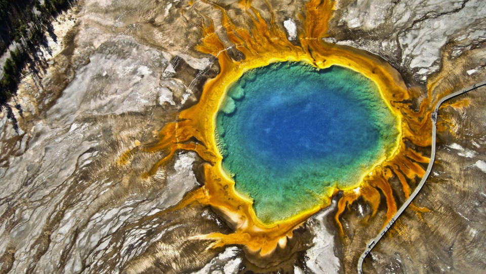 Geologists have re -examined the underground of the Yellowstones and demonstrated more magma than expected.
 What does this mean for the near future of the supervulkan?