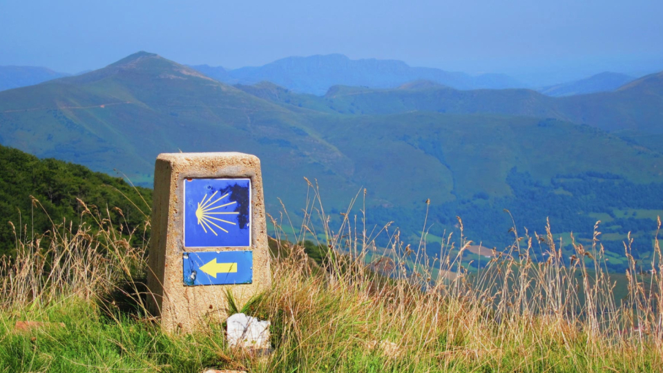 Hundreds of thousands make a pilgrimage every year on routes such as the Jakobsweg through Europe.
 This often has little to do with religion: this serves as a temporary ritual in life crises.