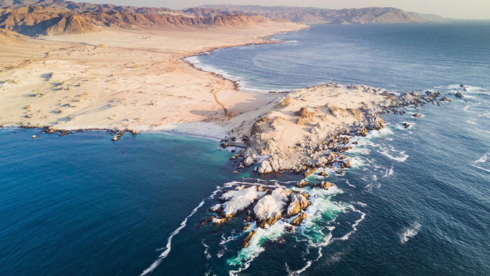The ancient culture of North Chile was altered by a massive wave that was caused by an earthquake.
People have kept a respectful distance from the sea for centuries.
