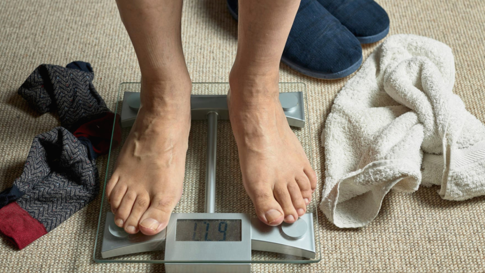 Fat handles are a touchy subject.
Both men and women have a tendency to overestimate or underestimate their weight, depending on the situation.