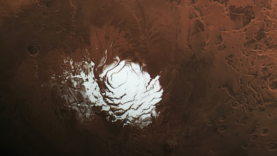There could be liquid water under the Mars south pole, showed radar echoes of a probe.That would cause a stir.However, a new analysis of the data offers a different explanation.