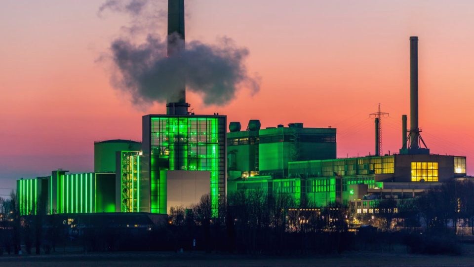 With a sustainability label for natural gas, the EU hopes to draw in investment, yet it nearly always receives criticism.
The underlying premise is true: natural gas is essential for the energy transition.